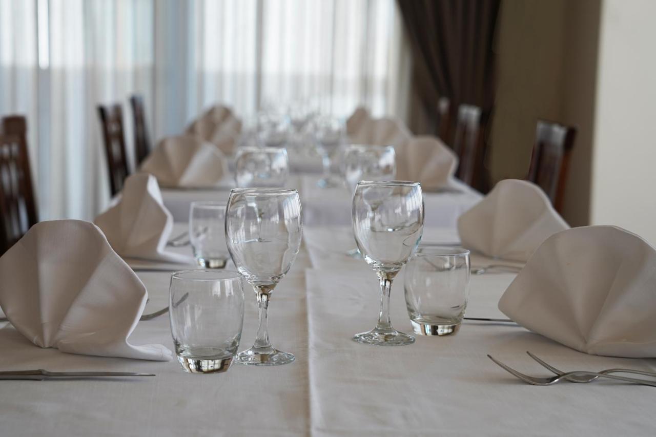 Hotel Riviera Porto San Giorgio Esterno foto
