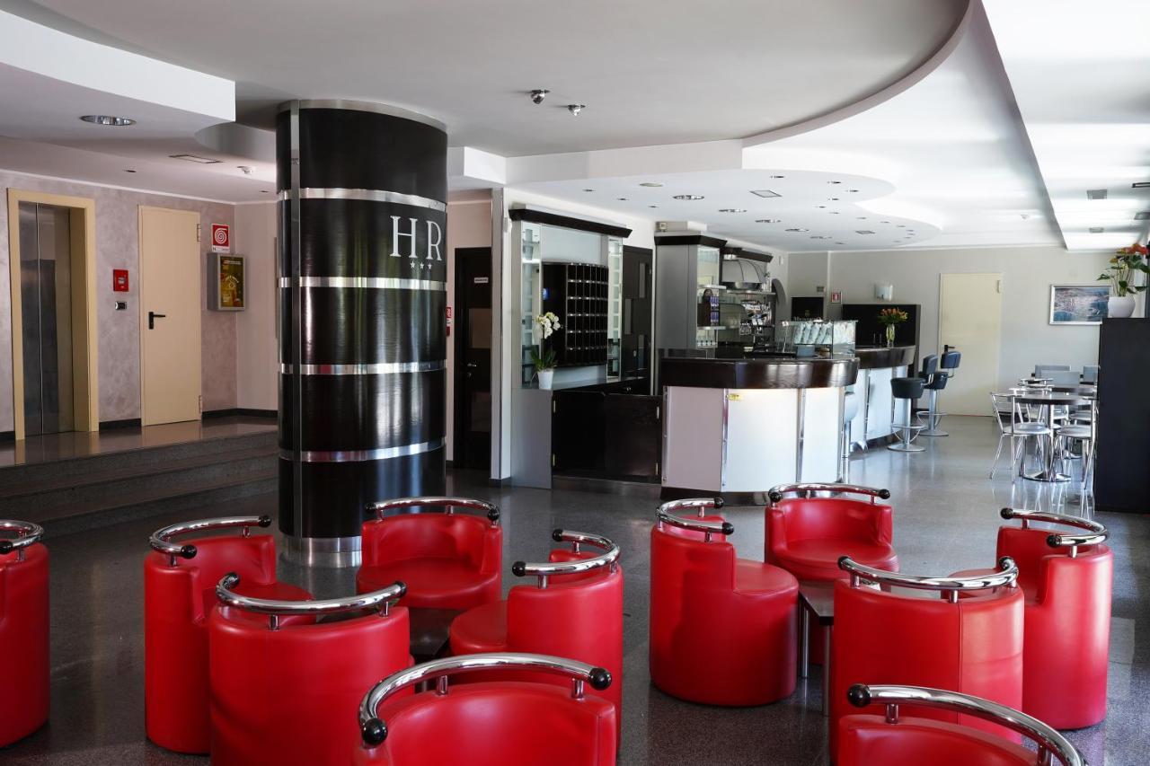 Hotel Riviera Porto San Giorgio Esterno foto